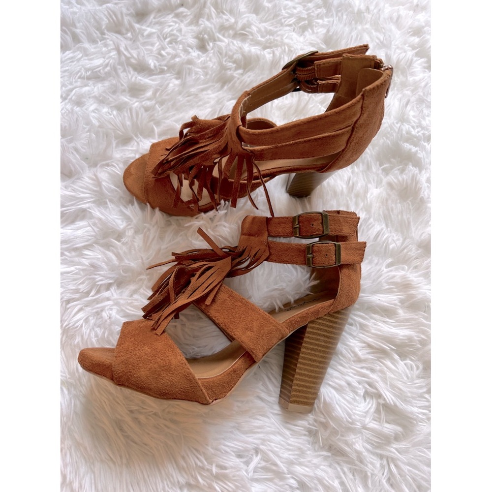 Qupid chunky heel sandals